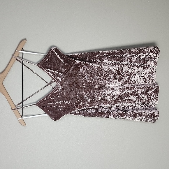 Privacy Please Raymore Crushed Velvet Mini Slip Dress - Picture 2 of 9